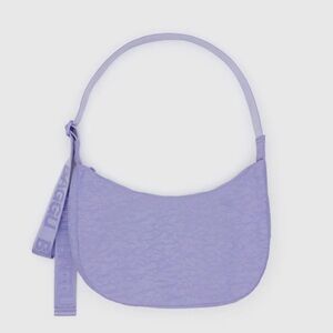 BAGGU- medium nylon Crescent bag